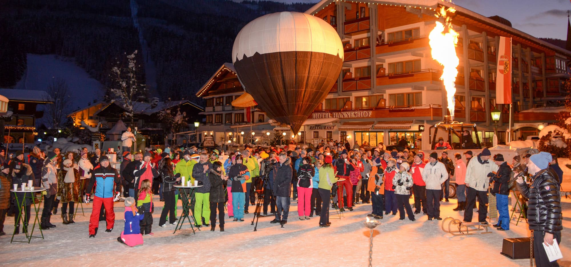 Siegerehrung und Events der Hanneshof Ballonwochen in Filzmoos